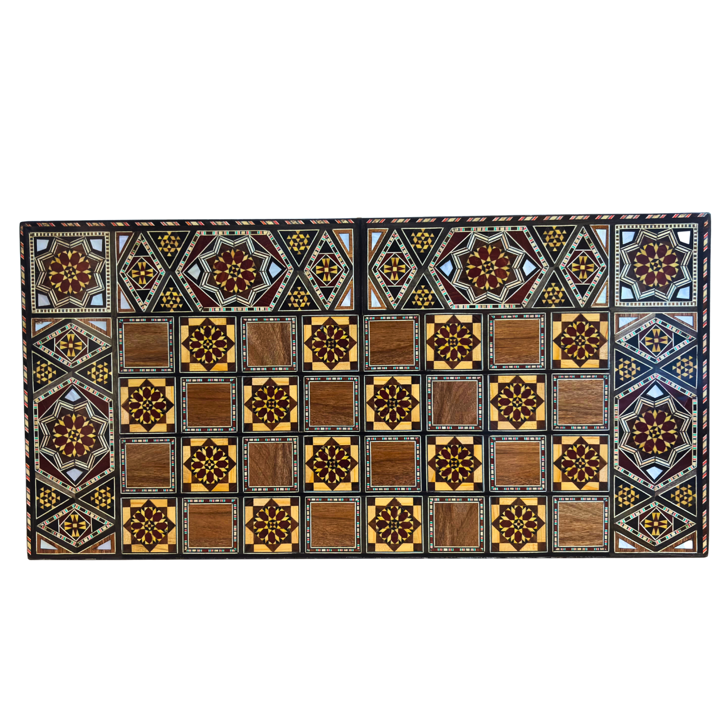 Mesa de Backgammon y Ajedrez Damasquina Hecha a Mano por Gaby Al Dayeh – Obra Maestra con Incrustaciones de Nácar