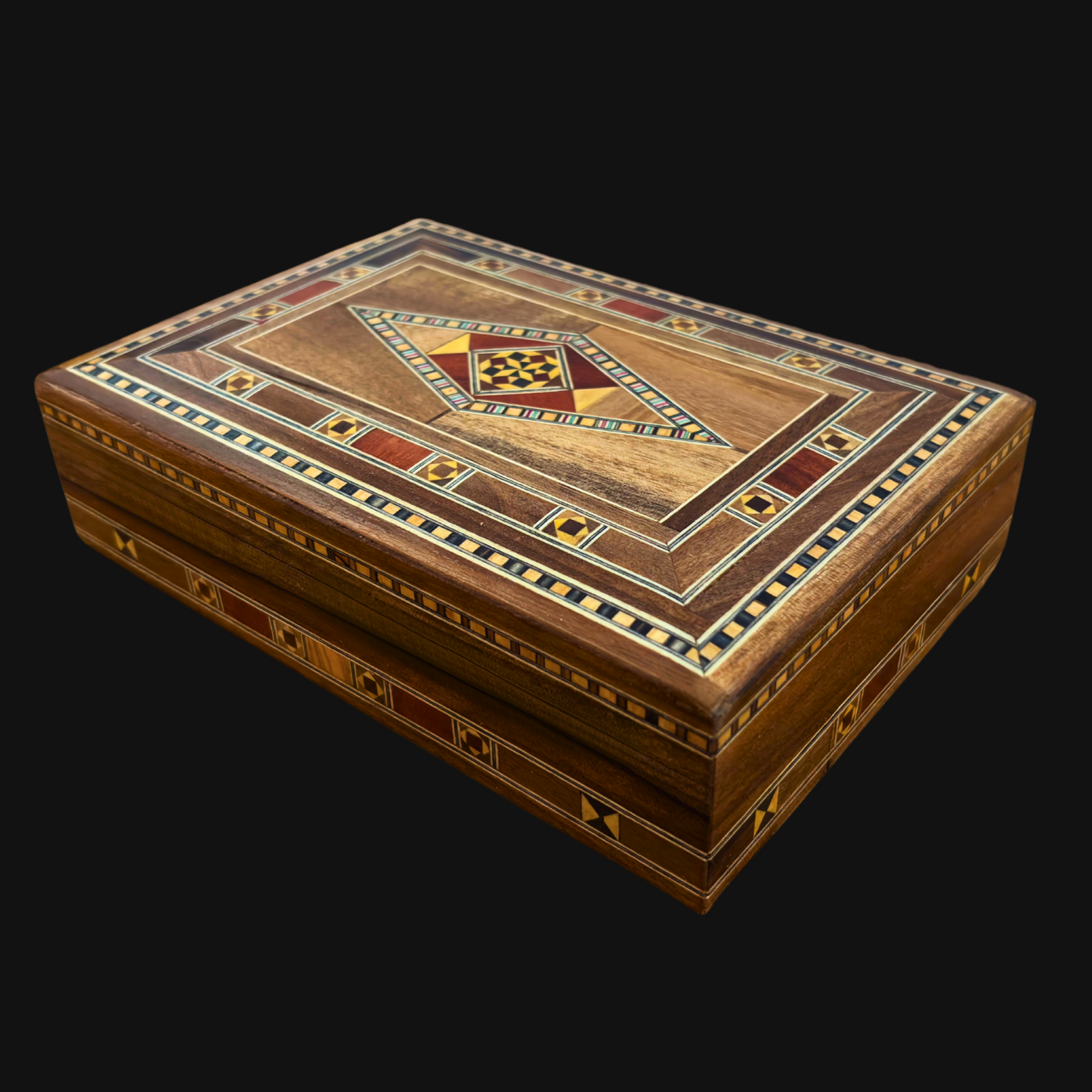 Elegante caja de joyas damasquina rectangular – Hecha a mano con madera de haya, eucalipto y limonero