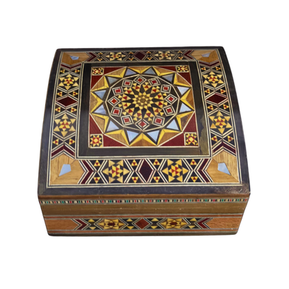 Caja de Mosaico Damasceno Hecha a Mano – Nácar y Terciopelo
