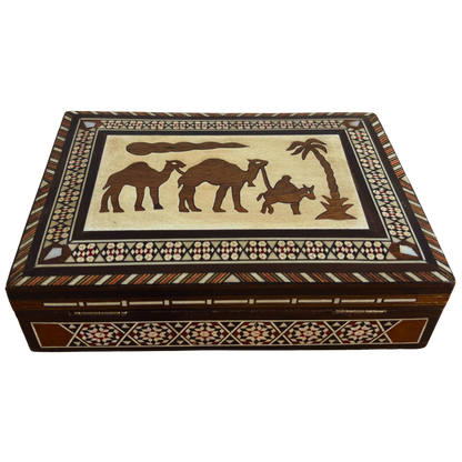 Caja vintage de joyería con mosaico de camello – Arte damasceno artesanal de 1970 con incrustación de perla