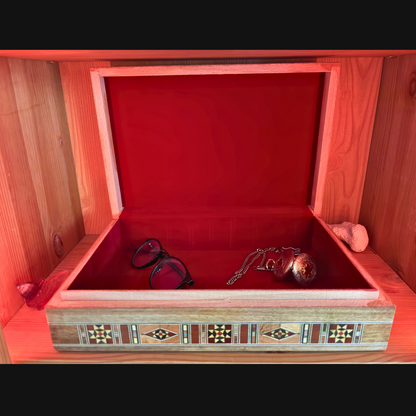 Caixa Damasquina para Joias e Lembranças – Elegância Artesanal