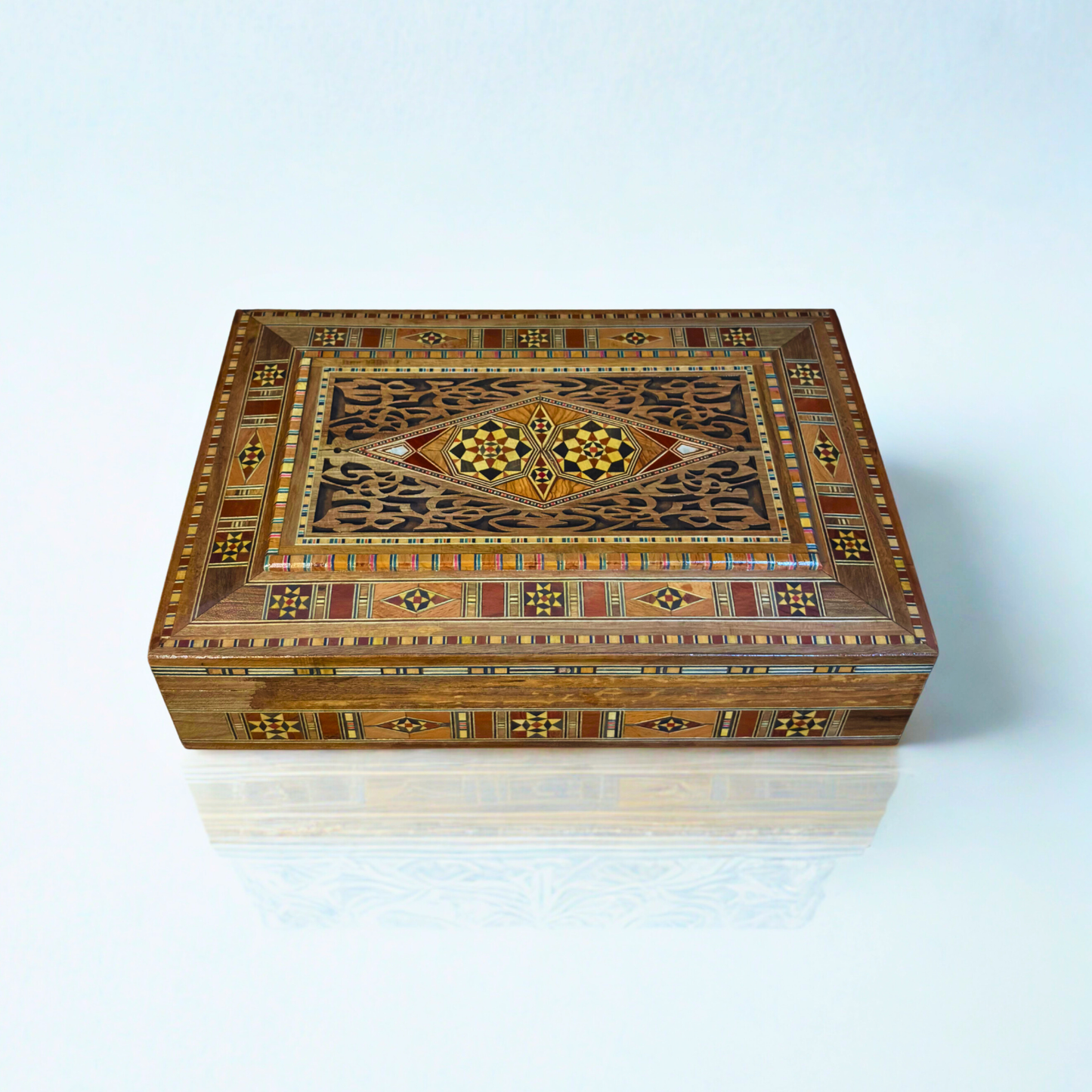 Caja Damasquina de Joyas y Recuerdos – Elegancia Artesanal