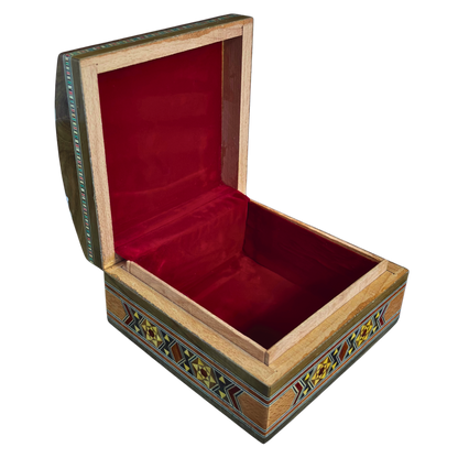 Caja de Mosaico Damasceno Hecha a Mano – Nácar y Terciopelo