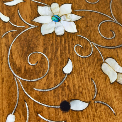 Damasceńska Szkatułka Luksusowa – Masa Perłowa & Aksamit