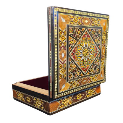 Caja de Mosaico Damasceno Hecha a Mano – Nácar y Terciopelo
