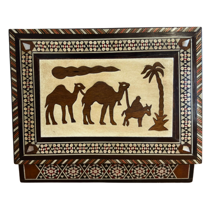 Caja vintage de joyería con mosaico de camello – Arte damasceno artesanal de 1970 con incrustación de perla