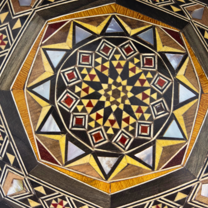 Caja de Mosaico Damasceno Hecha a Mano – Nácar y Terciopelo