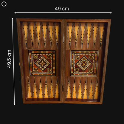 Handgemaakte Damasceense Schaak- en Backgammontafel van Gaby Al Dayeh – Klassiek Mozaïekontwerp