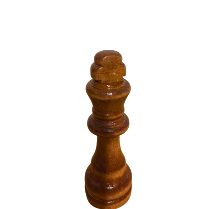 Juego de Piezas de Ajedrez de Madera Hecho a Mano – Artesanía Atemporal