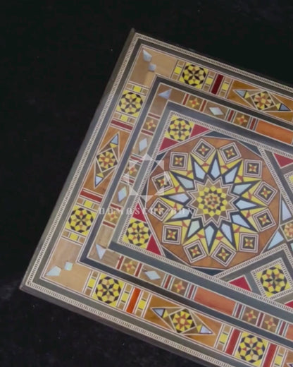 Caja de Mosaico Artesanal de Damasco – Arte Tradicional y Terciopelo